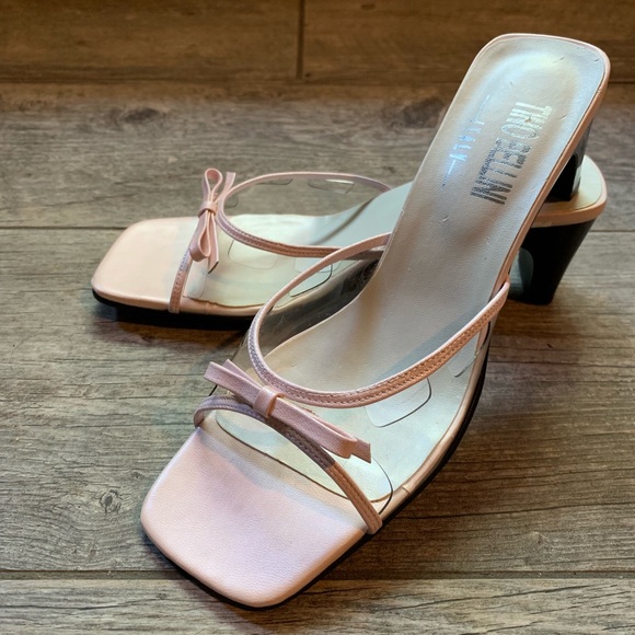 Vintage Shoes - Vintage Perspex Kitten heel